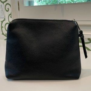 Steve Madden Carry All Pouch (Black Pebble w/ Silver Zipper)